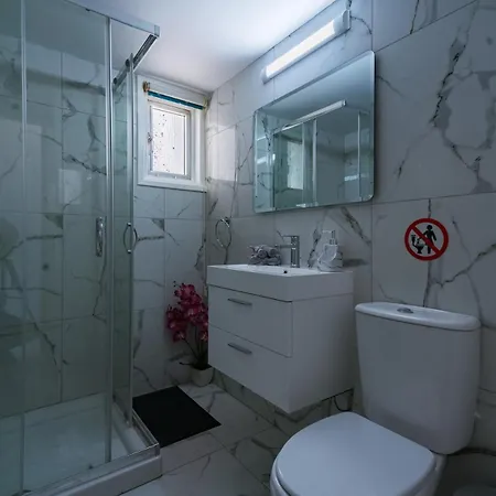 Apartamento & Cozy Larnaca